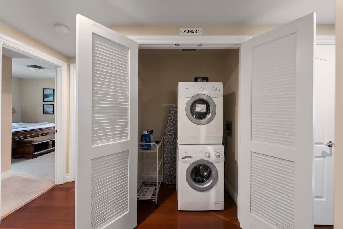 Washer & Dryer