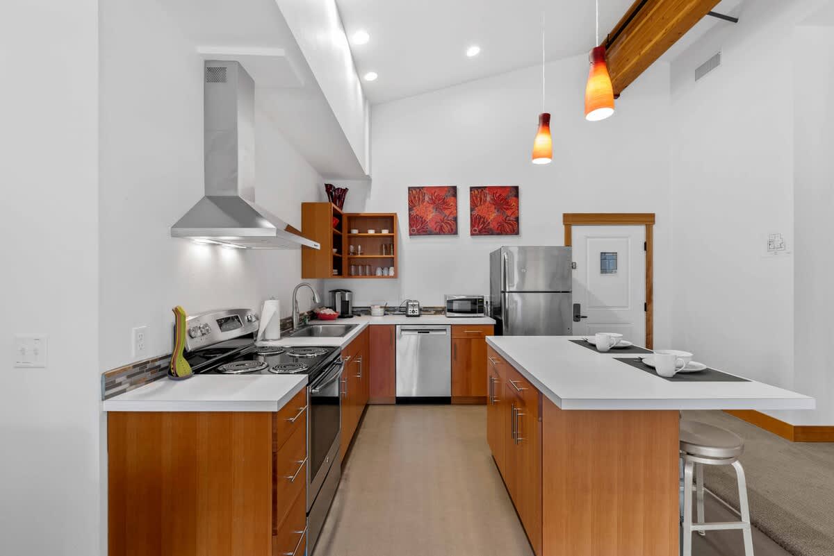 Kitchen Wide