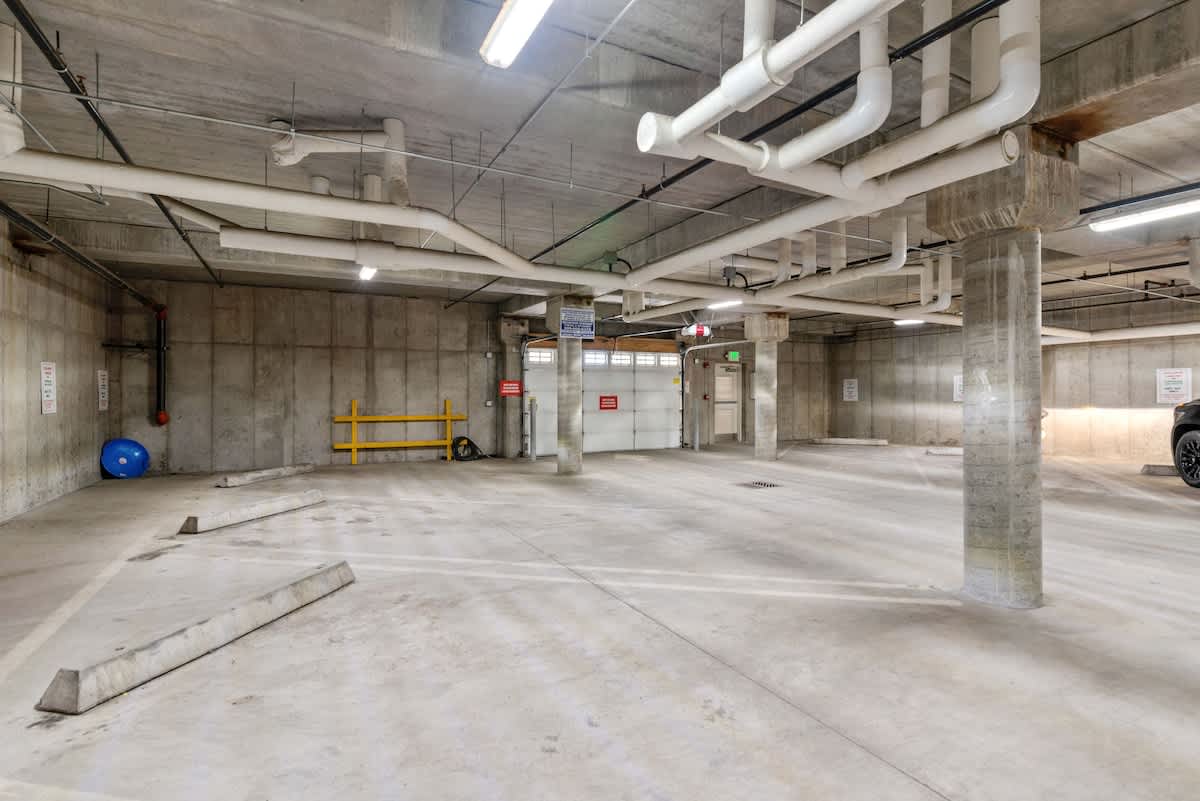 Parking Garage
